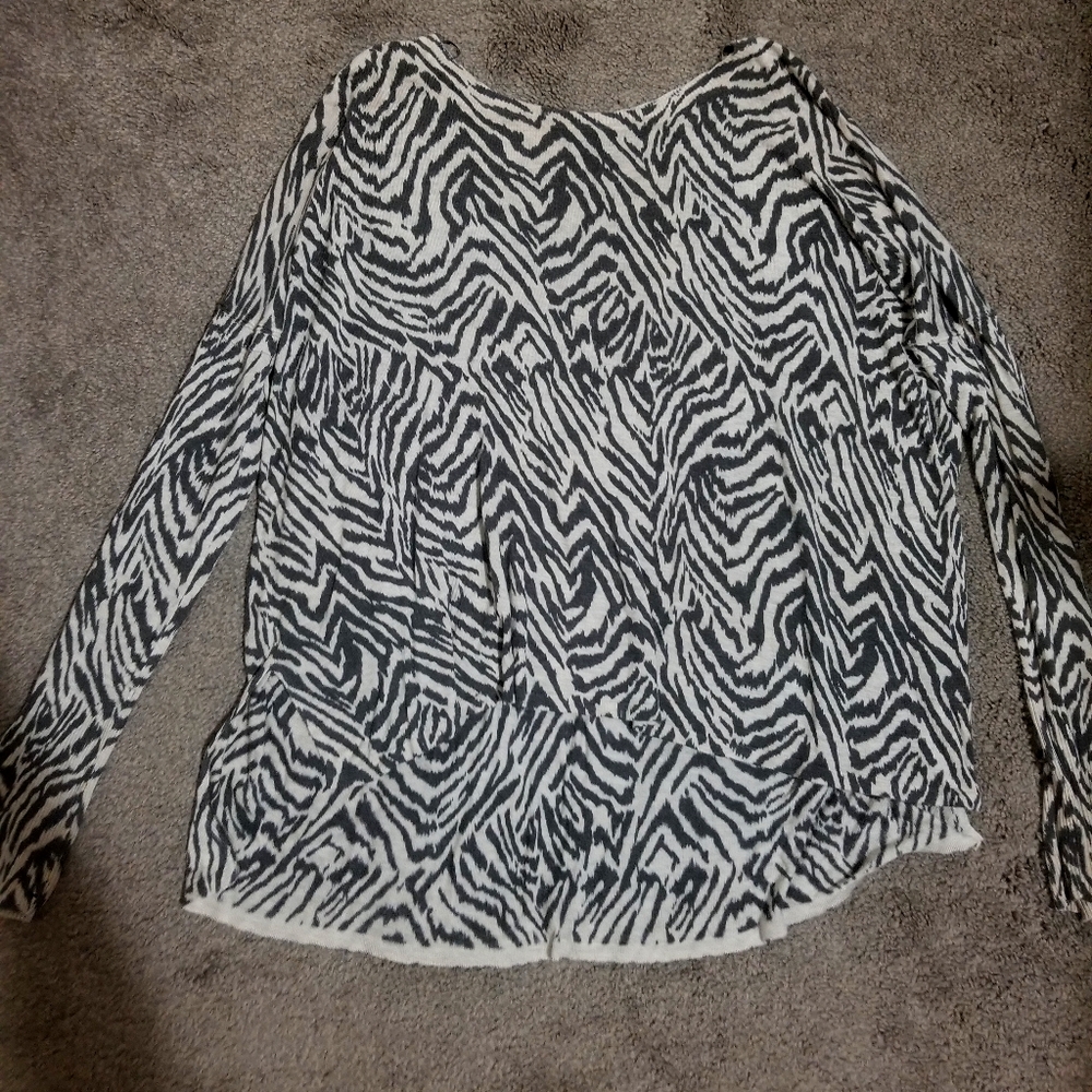 animal print top
